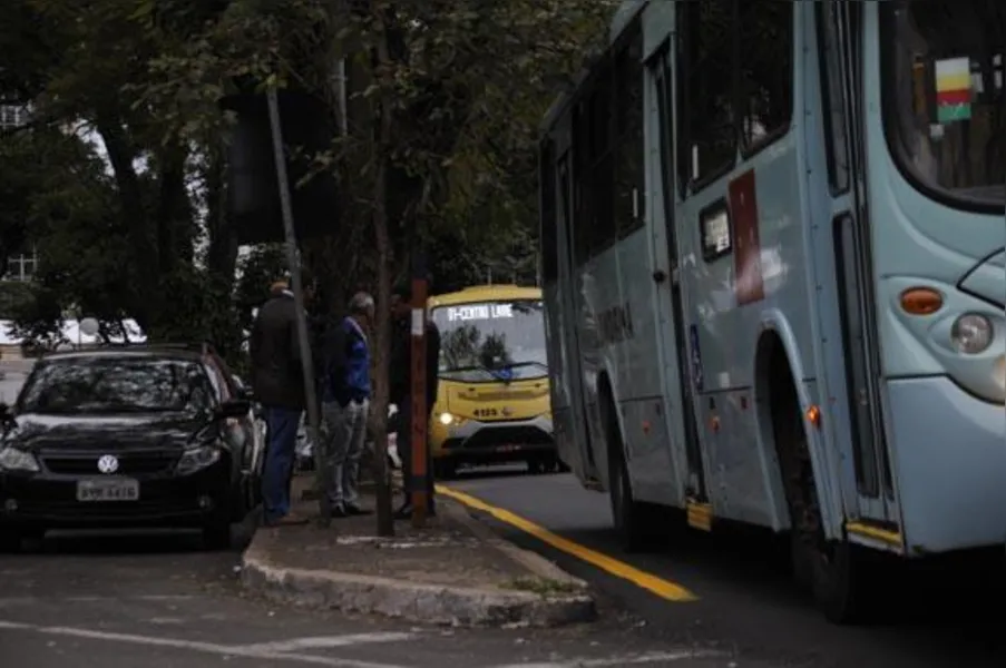 Ônibus gratuito começa a circular no centro de Londrina