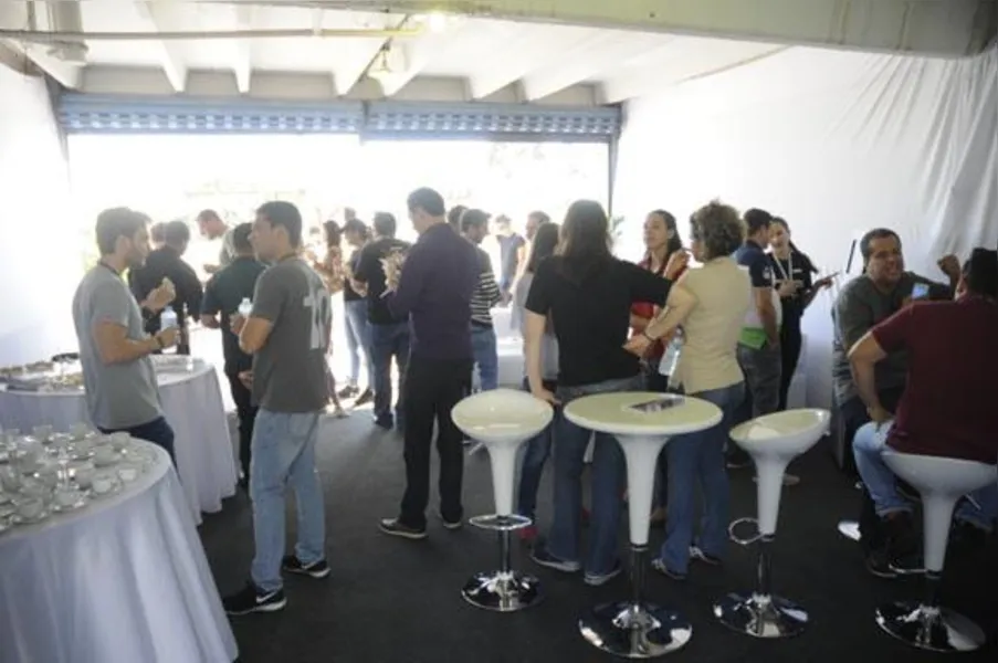 Autódromo vira pista de teste para fãs de BMW