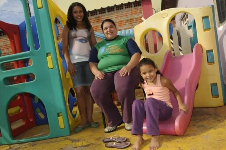 PROBLEMA SOCIAL - País fecha os olhos para os casamentos infantis