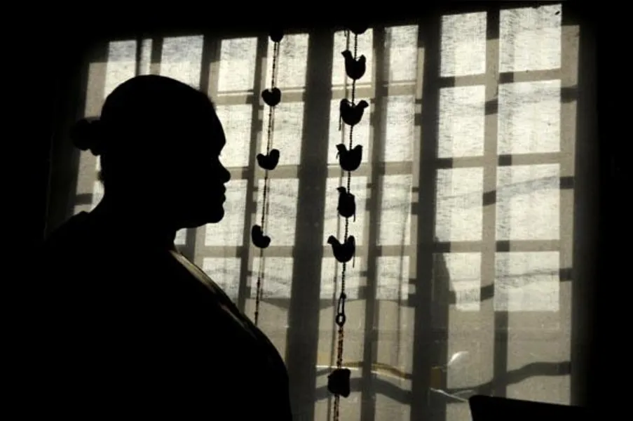 PROBLEMA SOCIAL - País fecha os olhos para os casamentos infantis