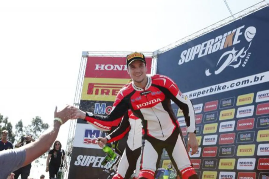 SUPERBIKE BRASIL - Doce retorno