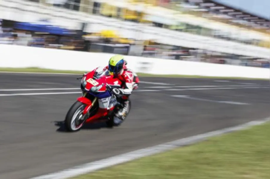 SUPERBIKE BRASIL - Doce retorno