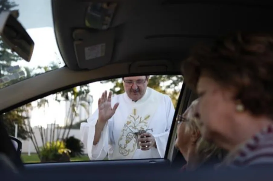 Celebrações marcam 35 anos sem Madre Leônia
