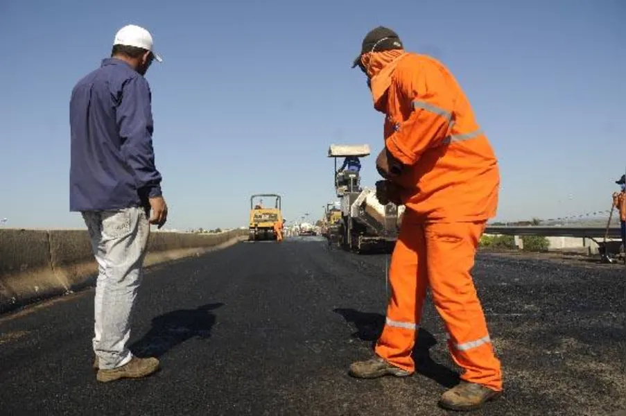 Ceal promete avaliar obras de duplicação da PR-445