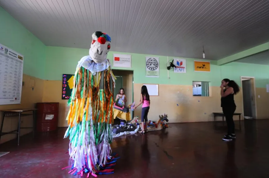 DIA DO FOLCLORE - Folclore brasileiro vai muito além do saci
