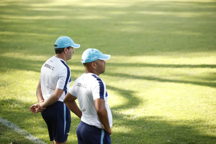 LEC foca na liderança do grupo