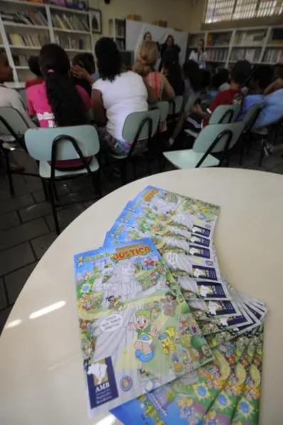 Projeto aproxima Justiça dos estudantes