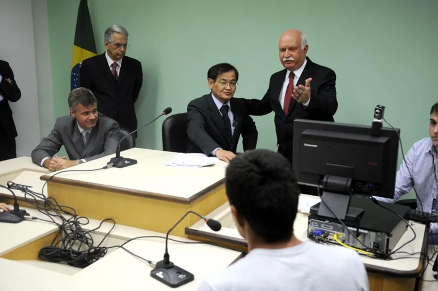 Audiência de custódia é implantada em Londrina