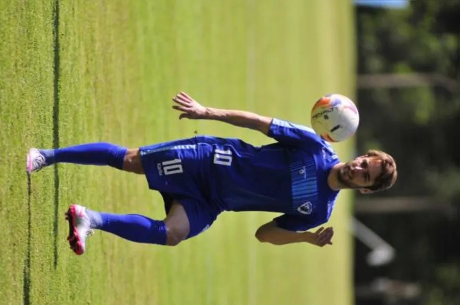 LEC almeja primeiro passo rumo à Série B