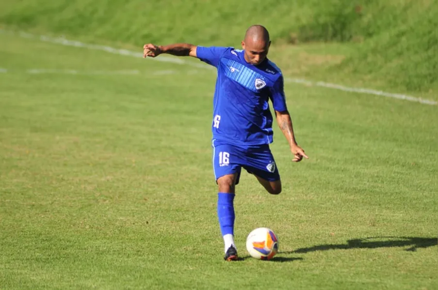 LEC almeja primeiro passo rumo à Série B