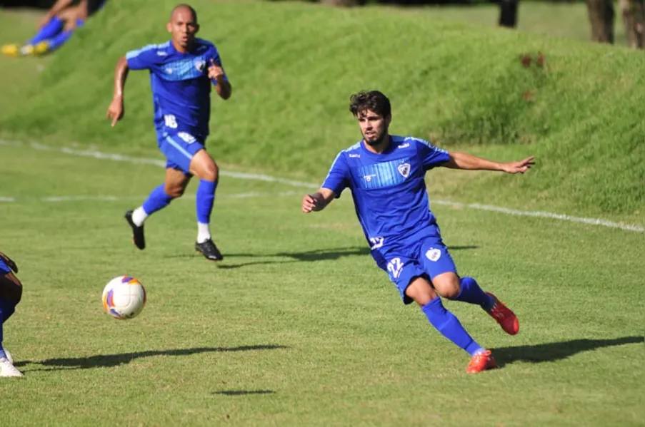 LEC almeja primeiro passo rumo à Série B