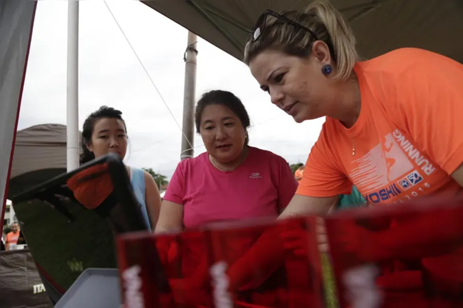 Cerca de 800 participam de corrida de rua