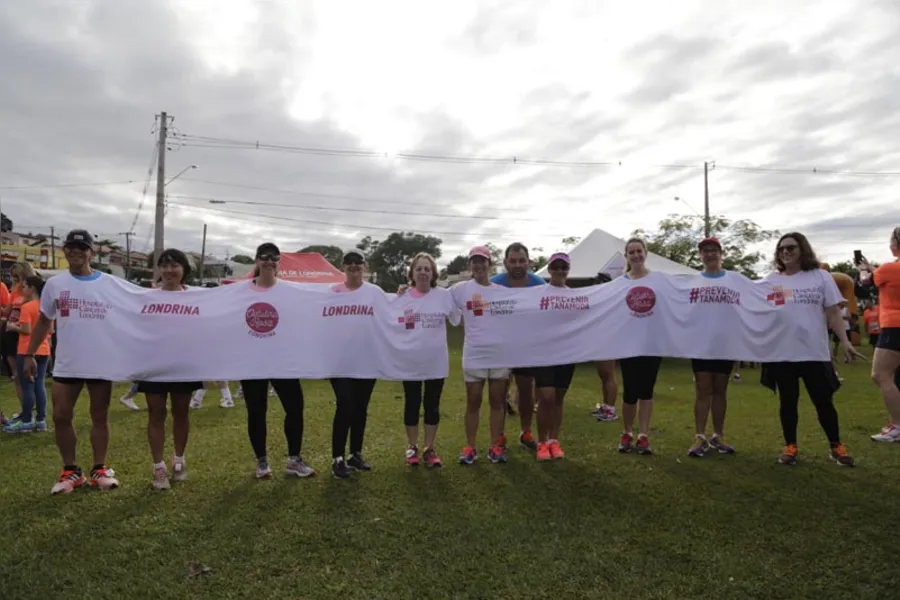 Cerca de 800 participam de corrida de rua