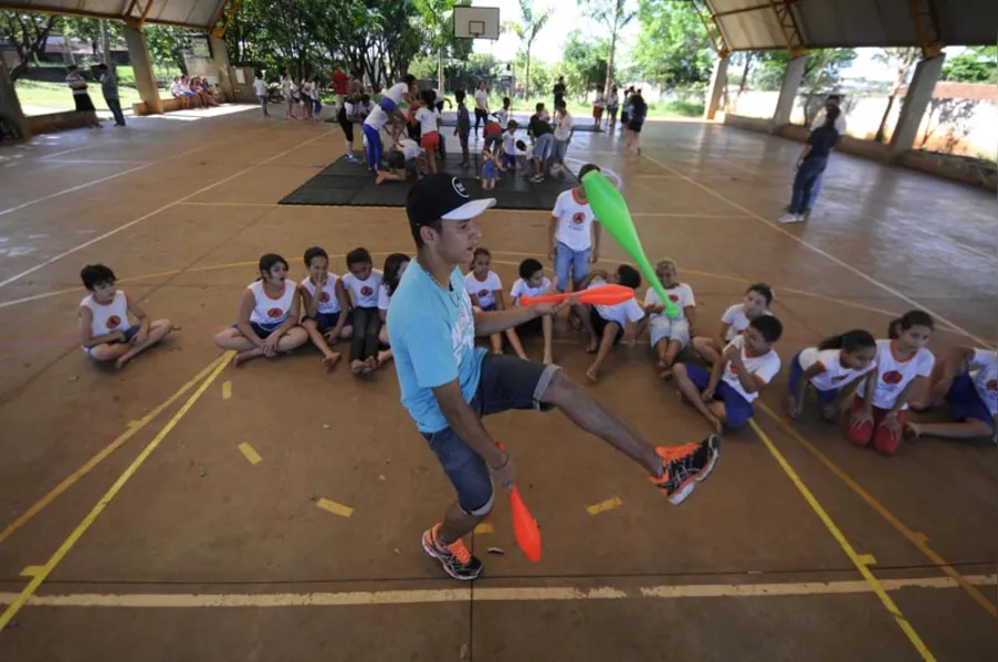 Educação física no picadeiro
