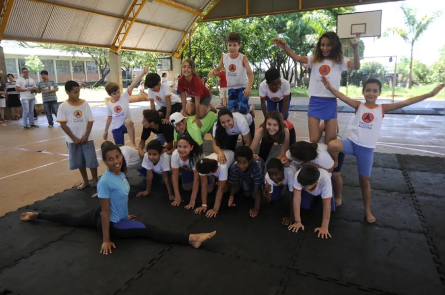 Educação física no picadeiro