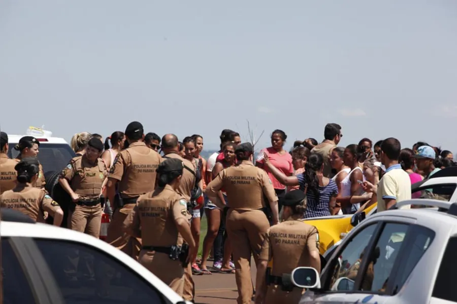 Rebelião na PEL II deixa dois presos feridos