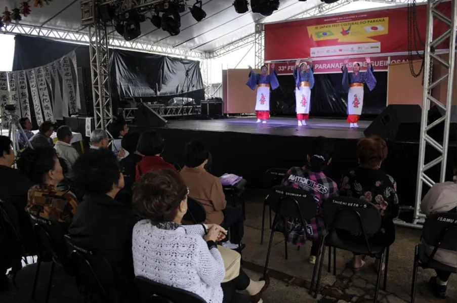 Festa celebra 100 anos da chegada dos japoneses ao Paraná