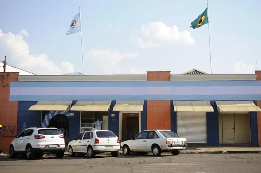 Londrina se veste de azul e branco