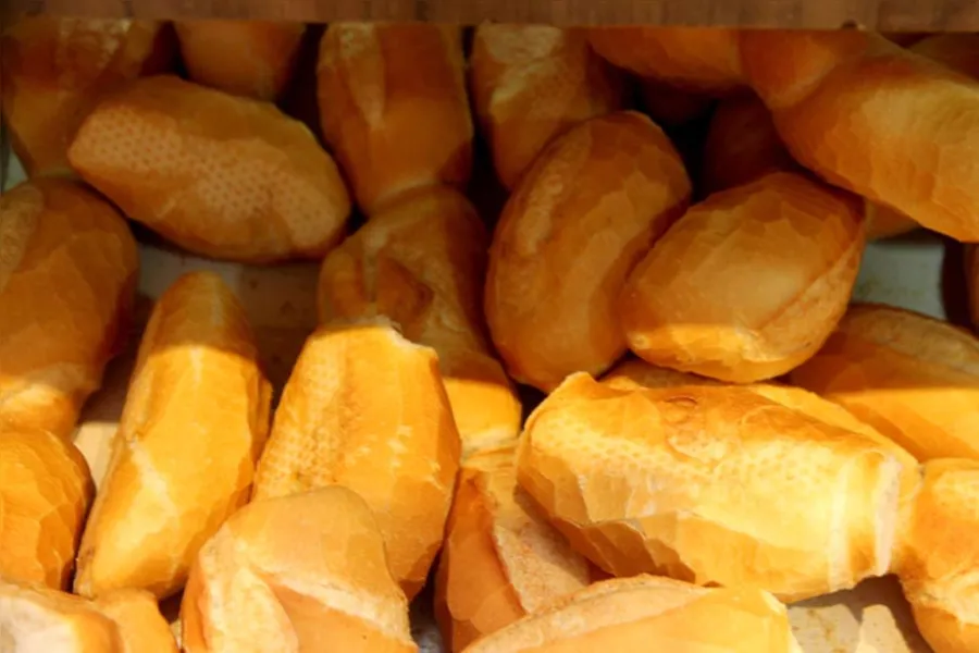 Dia do pão sem imposto aumenta movimento nas panificadoras