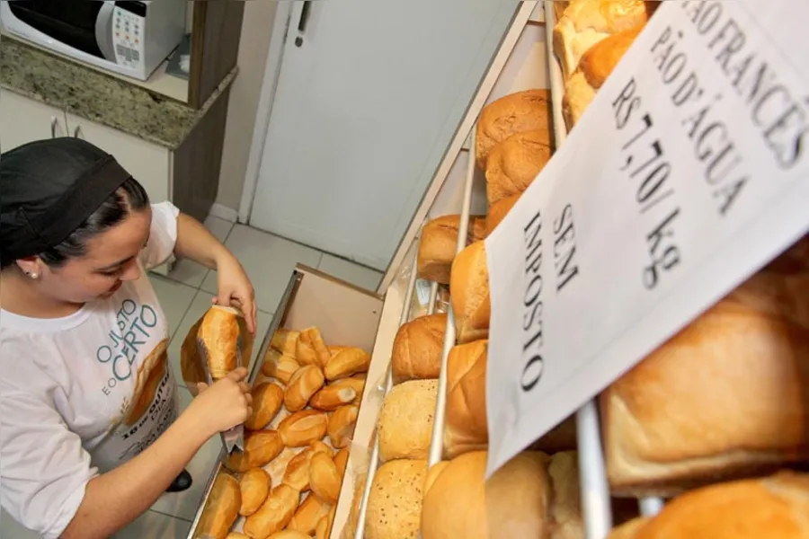 Dia do pão sem imposto aumenta movimento nas panificadoras