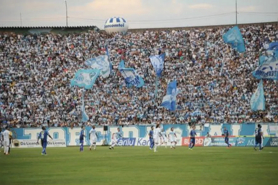 APROVADO - Nas graças da torcida