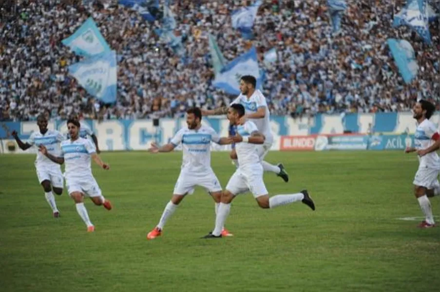 APROVADO - Nas graças da torcida