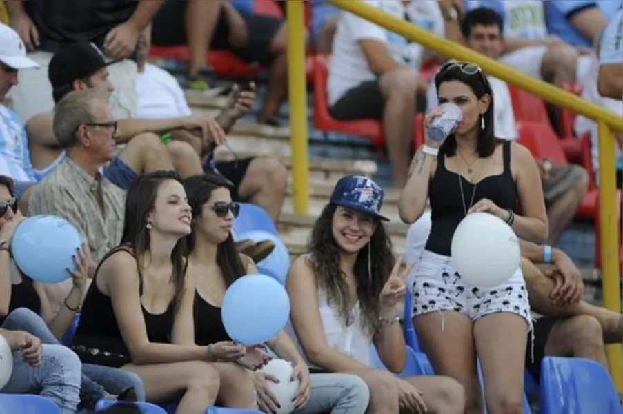 APROVADO - Nas graças da torcida