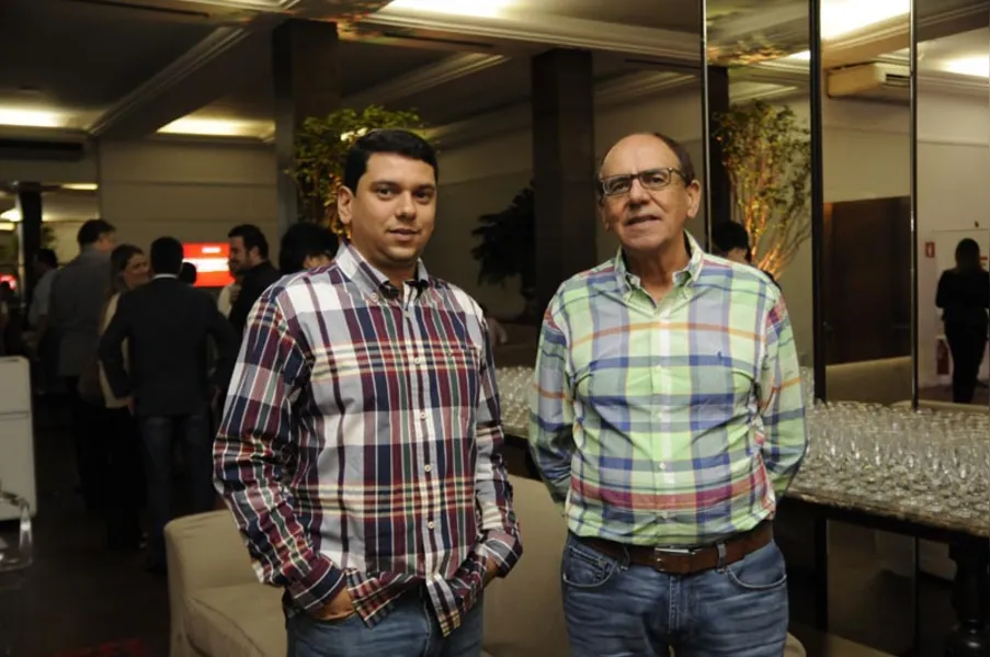 Social - Thiago  Nassif