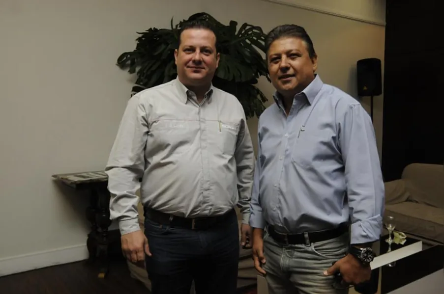 Social - Thiago  Nassif