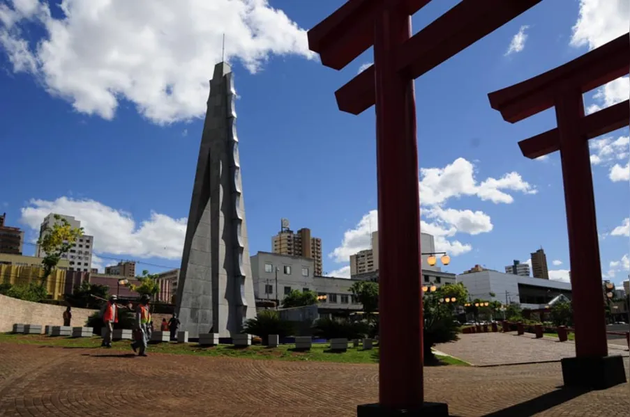 Casal imperial japonês chega hoje ao Paraná