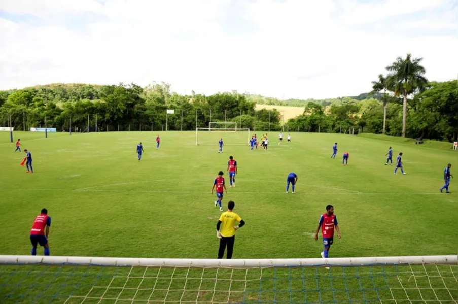Tencati aposta em jogos mais abertos contra o Vila Nova