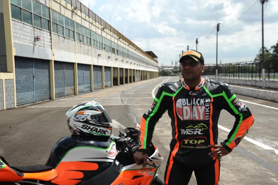 Black sonha com título no Ayrton Senna