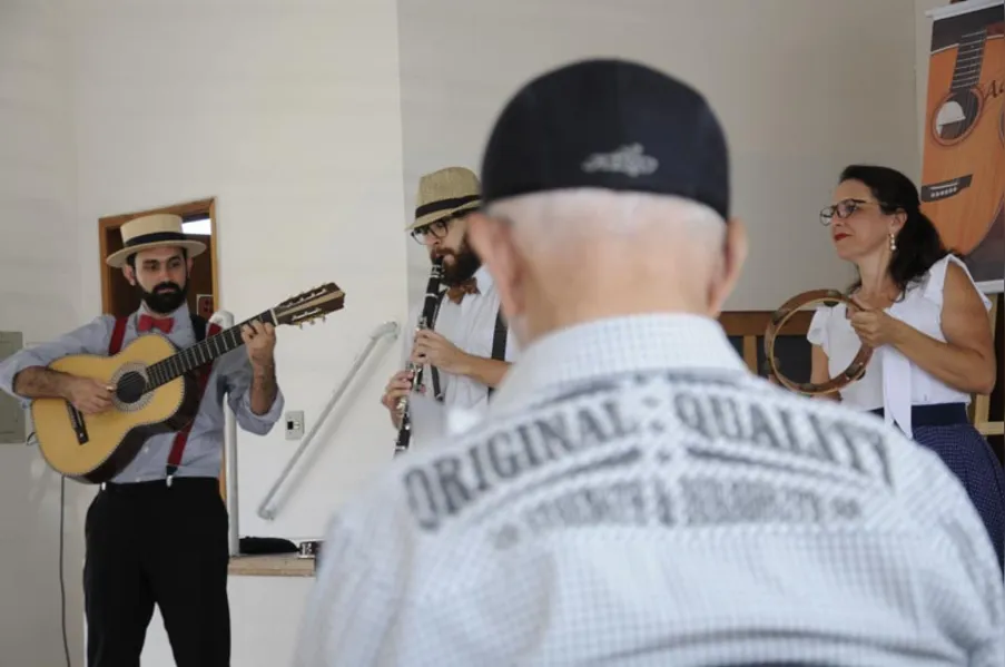 Música para relembrar as origens