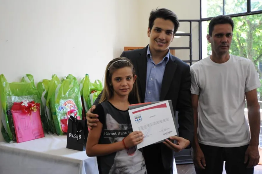 Folha Cidadania premia vencedores de concursos