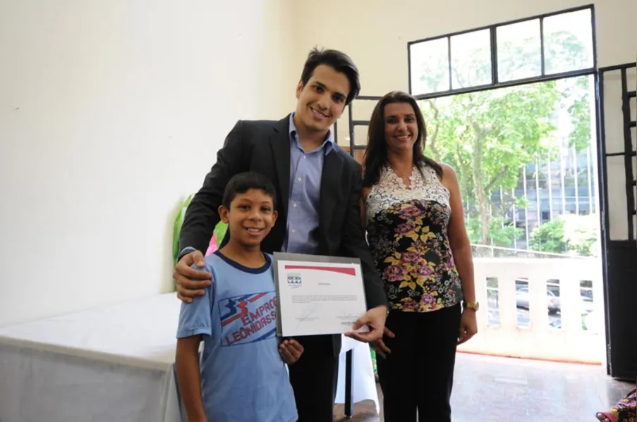 Folha Cidadania premia vencedores de concursos