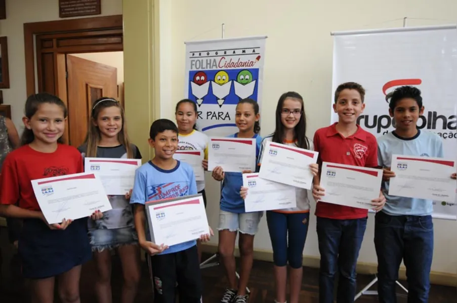 Folha Cidadania premia vencedores de concursos