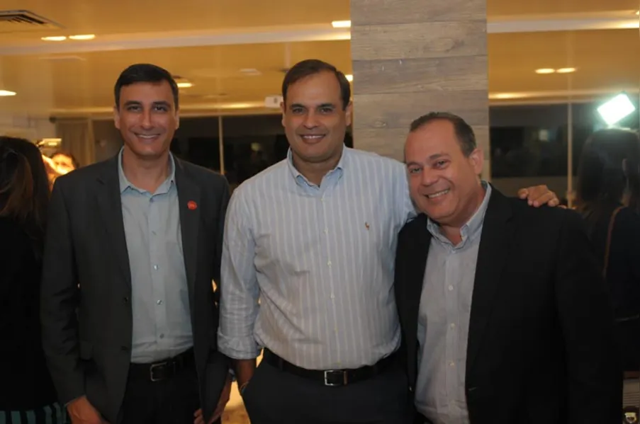 SOCIAL - Thiago Nassif