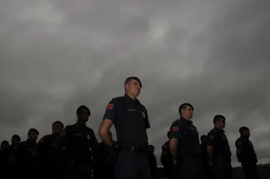 Agentes da Guarda Municipal recebem armamento