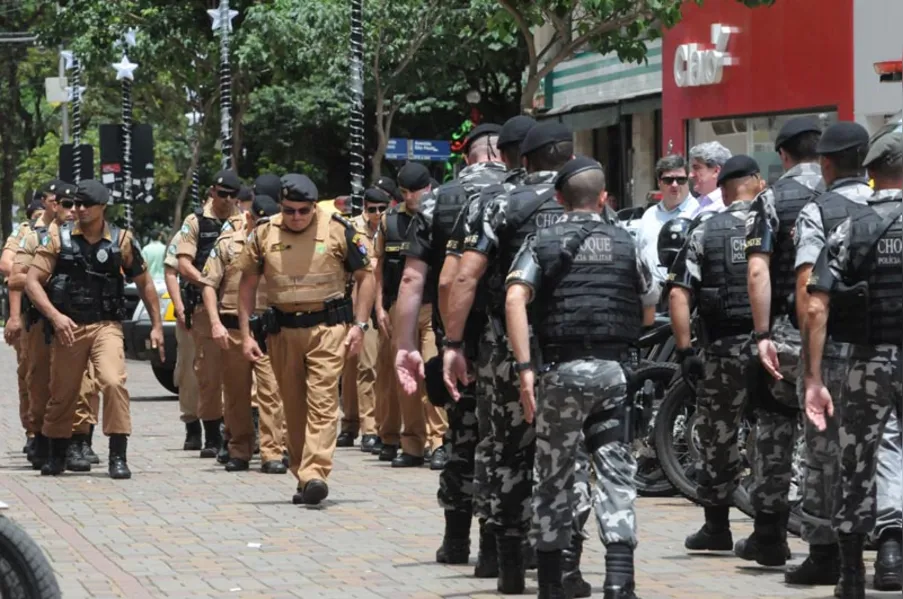 PM reforça patrulhamento em áreas comerciais