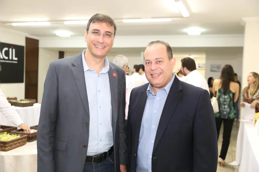 SOCIAL - THIAGO NASSIF