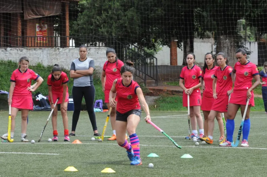 Hóquei de Londrina busca vaga na final do Brasileiro