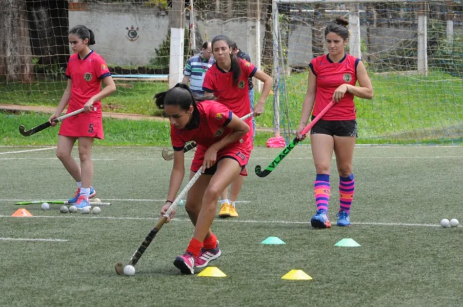 Hóquei de Londrina busca vaga na final do Brasileiro