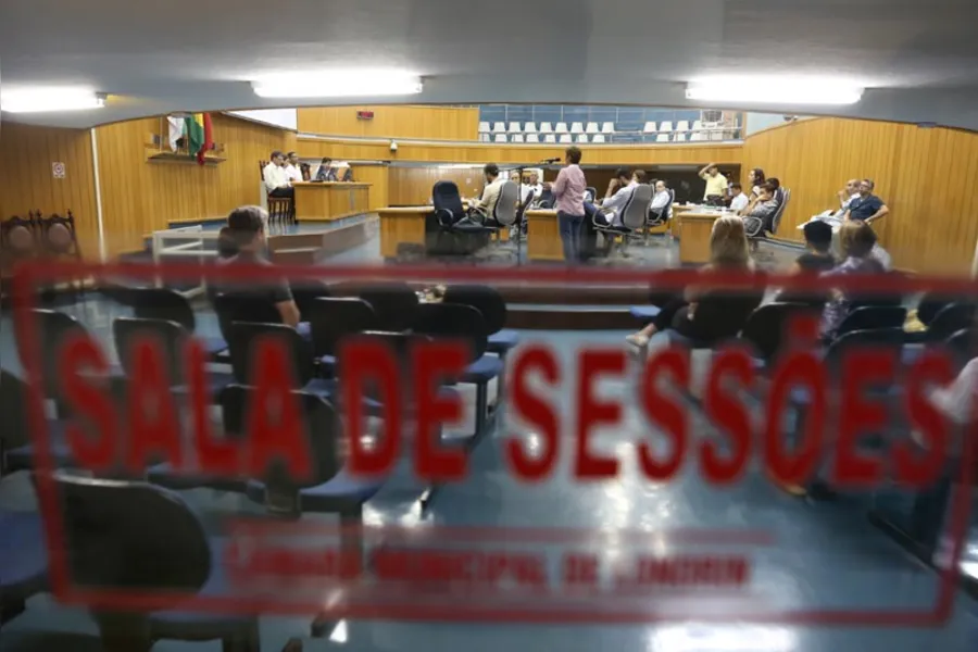 UEL e HU revelam déficit de cerca de 750 servidores