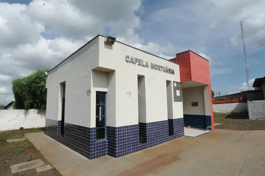 Obra em capela mortuária é alvo de reclamações