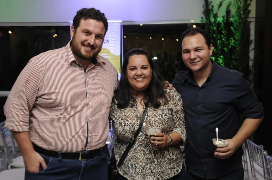 SOCIAL - Thiago Nassif