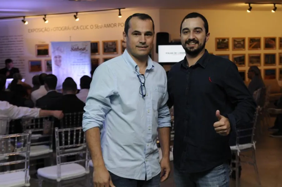 SOCIAL - Thiago Nassif