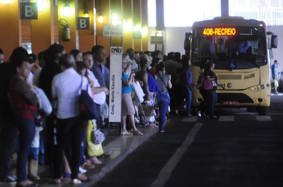 Tarifa de ônibus sobe para R$ 3,60 em Londrina