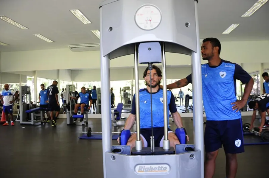 Maicon Silva é mais um a deixar o Londrina