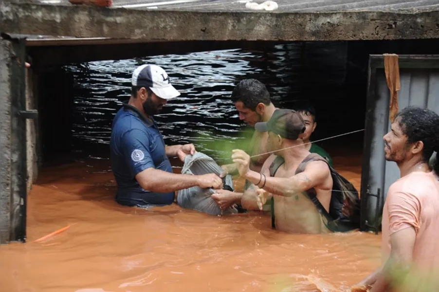 Jataizinho tem 6,4 mil pessoas afetadas na maior cheia em 20 anos