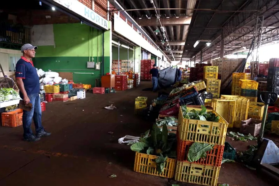 Mercadorias disparam até 300% na Ceasa